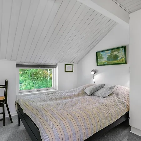 Pet Friendly In With Sauna Holiday home