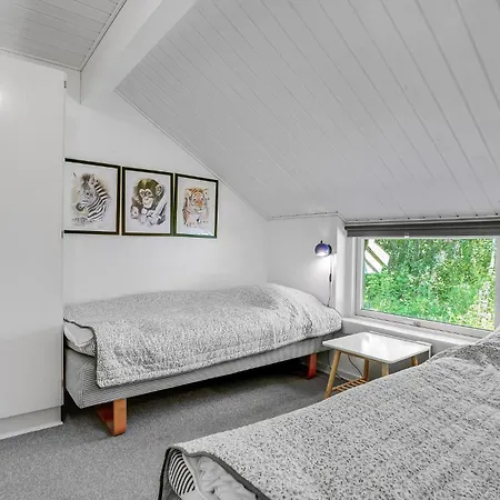 Pet Friendly In With Sauna Holiday home *