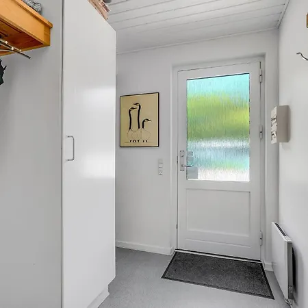 Дом отдыха Pet Friendly In With Sauna *