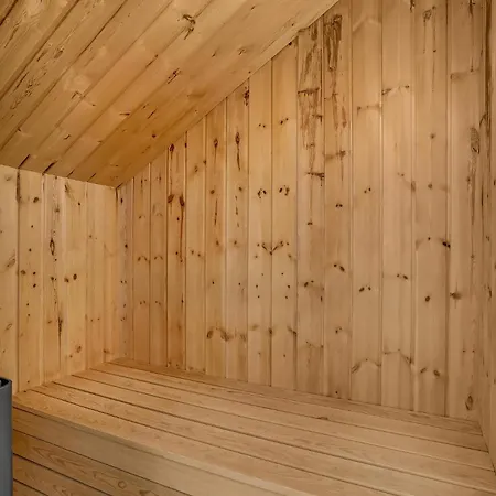 Awesome In With Sauna 펜션 *