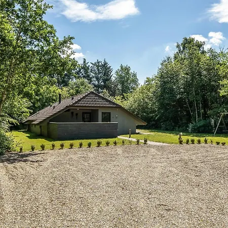 Holiday home Pet Friendly In With Sauna *